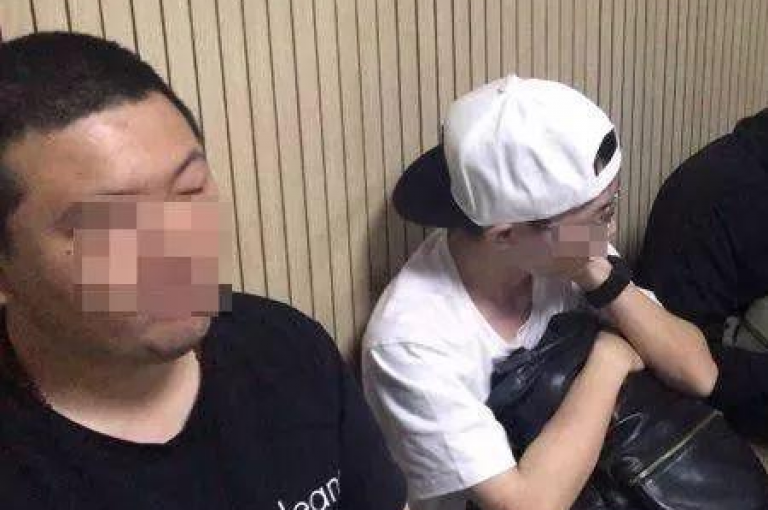 亿点卡盟，引领您进入便捷的网络交易世界。