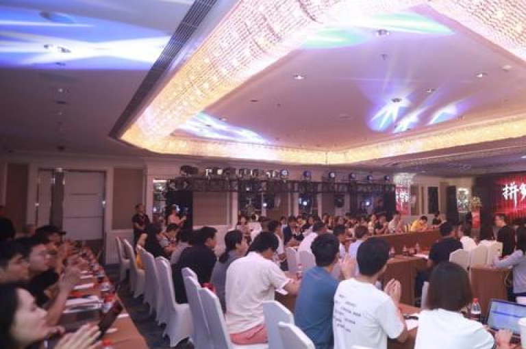 要了解拼多多助力活动的详细操作流程和解决相关疑问，请参考以下指南。