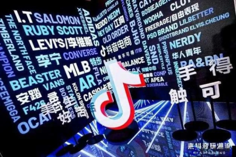 抖音24小时自助广告平台，让新人快速上手，全天候服务不间断！
