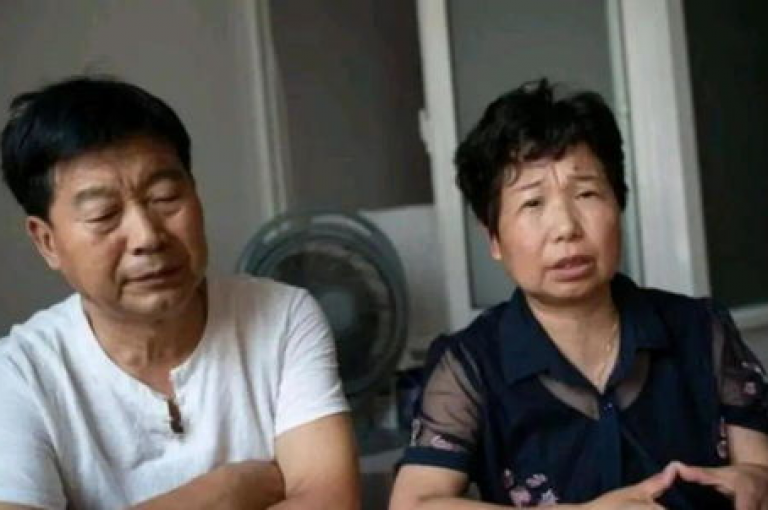 探索网络服务新领域，发现24小时自助下单平台的便捷与安全，为您的数字生活增添无限可能。