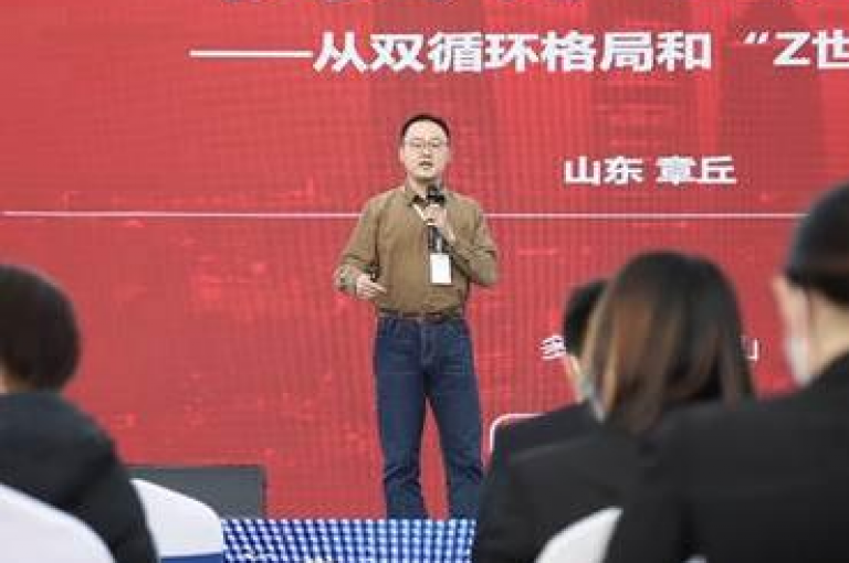 拼多多自助下单软件包括{多多助力微信交流群}。