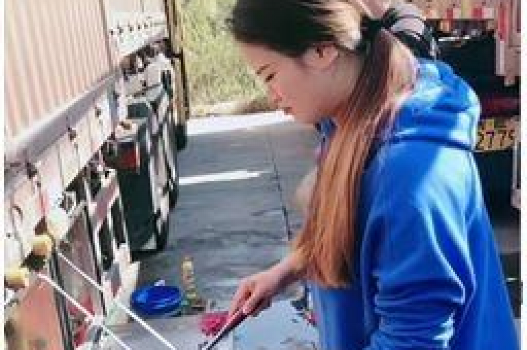 在快手上，是否真的存在以1元换取100个点赞的情况呢（这种交易方式可信吗？）