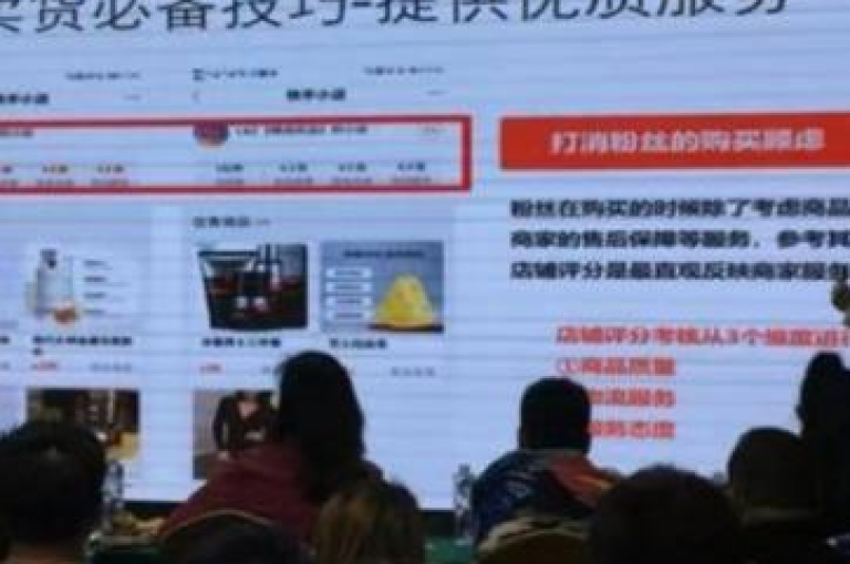 快手24小时业务平台，以其全天候的在线服务和即时响应能力，为用户提供了不间断的便捷体验。
